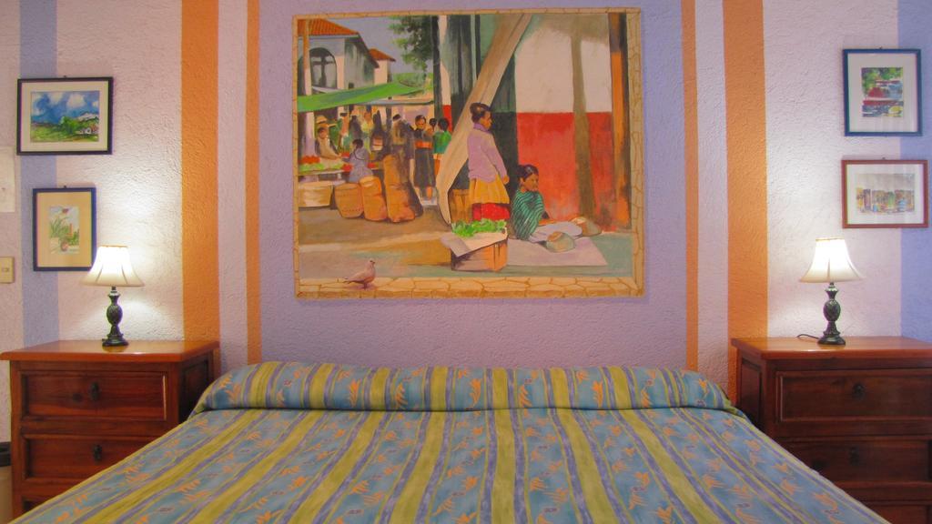 La Paloma Oceanfront Retreat Hotel San Patricio Melaque Bilik gambar