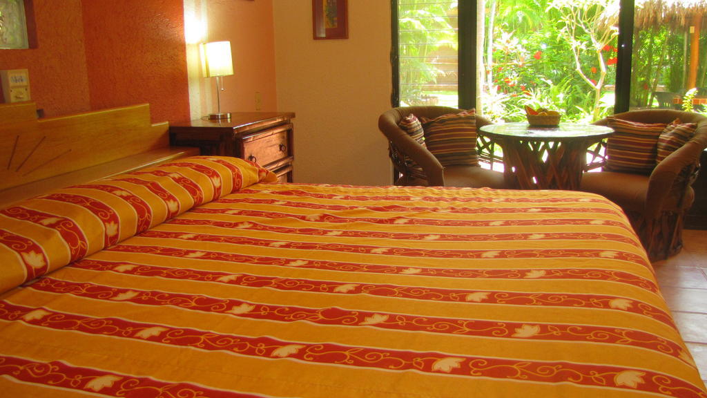 La Paloma Oceanfront Retreat Hotel San Patricio Melaque Luaran gambar
